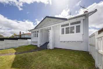662 Mount Albert Road, Royal Oak