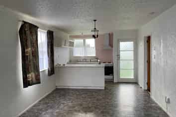 146 Chichester Drive, Rosehill