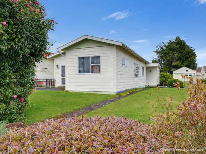 50 Pitt Street, Kenepuru Sound