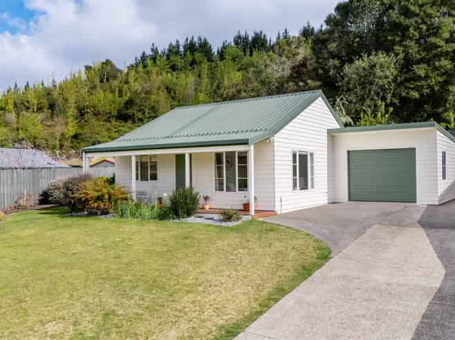79 Hardie Avenue, Kawerau