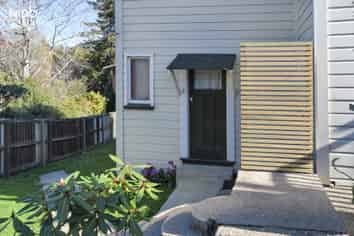 1/57 Preston Crescent, Belleknowes