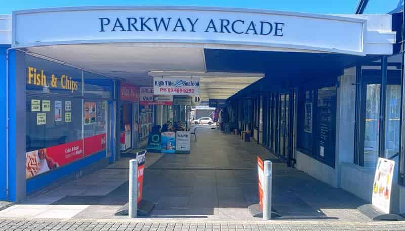  (Shop 3) 56-60 Hurstmere Road, Takapuna