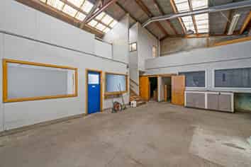 High-Profile Premise for Lease