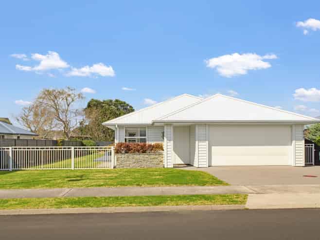 106 Kupe Drive, Whitianga