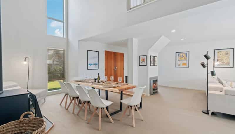 1 Koru Way, Wanaka