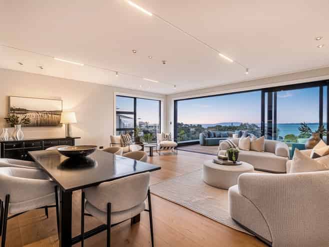 3A Eastcliffe Road, Castor Bay