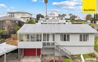 Auckland - Address withheld