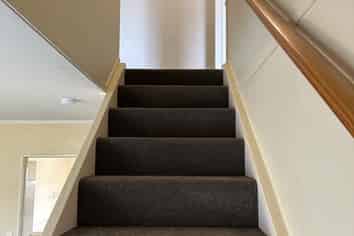 9E Robins Road, Judea