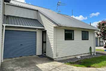 9E Robins Road, Judea