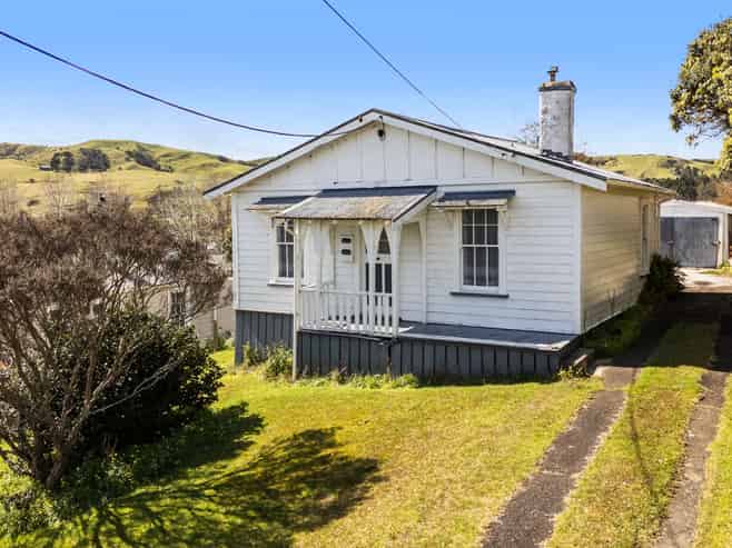 5 Miro Street, Helensville