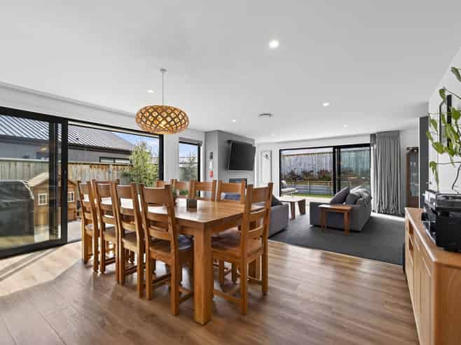 26 Coopworth Road, Jacks Point