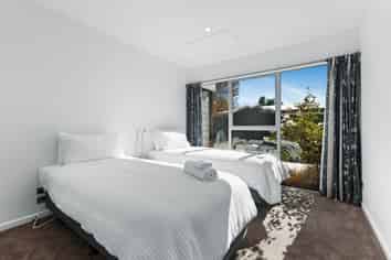 5 Tyndall Street, Wanaka