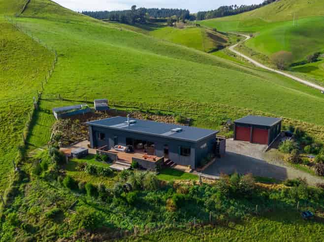 47 Taiko Hall Road, Levels Valley