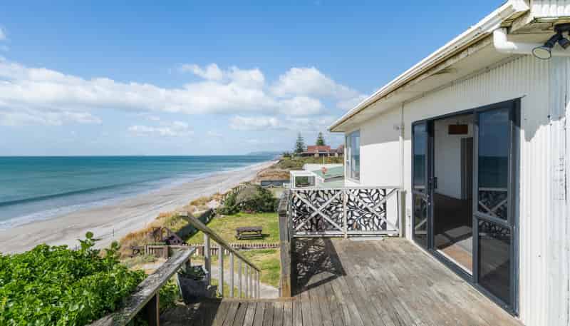 331 Pukehina Parade, Pukehina