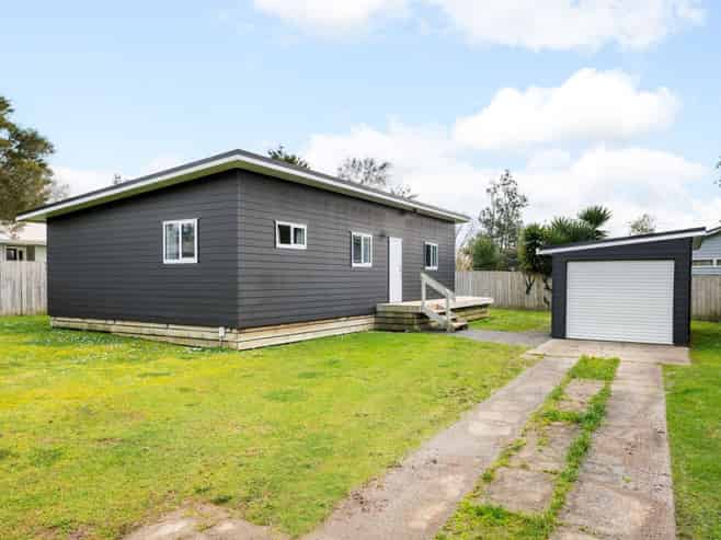 34 Blundell Place, Huntly