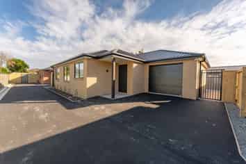 21A Rayner Street, Temuka
