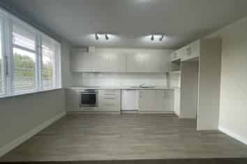 56 Adamson Crescent, Hawthorndale