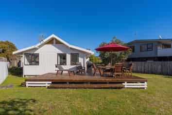 64 Oyster Drive, Cooks Beach