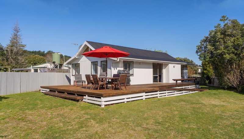 64 Oyster Drive, Cooks Beach