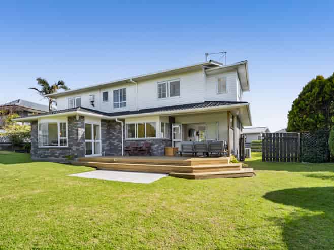 24 Culzean Grove, Bell Block