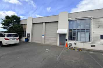 Sub lease with flexible options