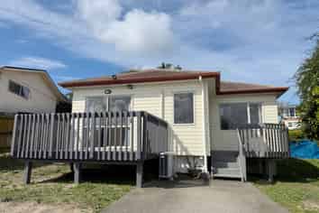 6A Kelman Rd, Kelston