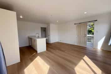6A Kelman Rd, Kelston