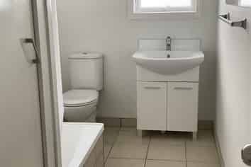 1/21 Lancaster Road, Beach Haven