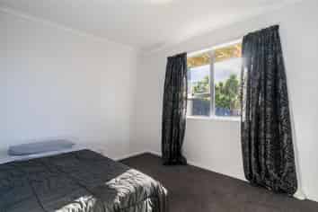 74 Centennial Ave, Helensburgh