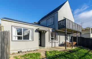 74 Centennial Ave, Helensburgh