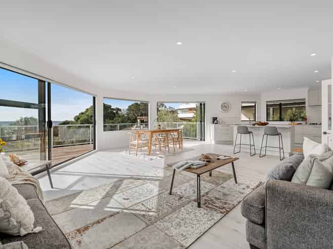 503 Hibiscus Coast Highway, Orewa