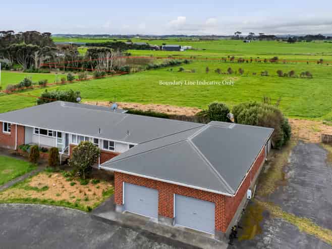33 Whitcombe Road, Opunake