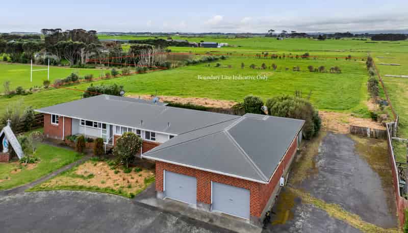 33 Whitcombe Road, Opunake