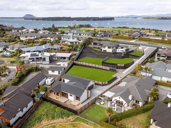 Lot Lots 3,4,5, 112 Hamurana Road, Omokoroa