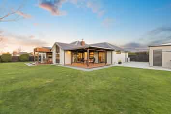7 Dorothys Way, West Melton