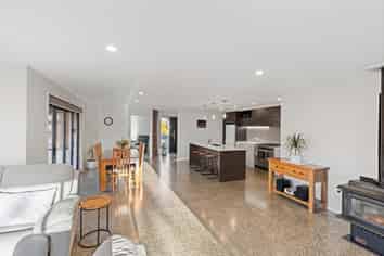 7 Dorothys Way, West Melton