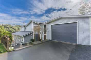 2 Leyden Terrace, Andersons Bay