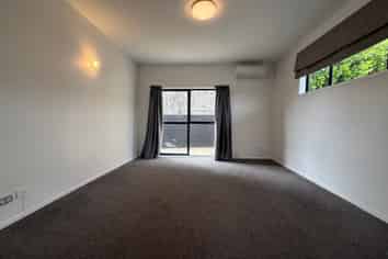Auckland - Address withheld