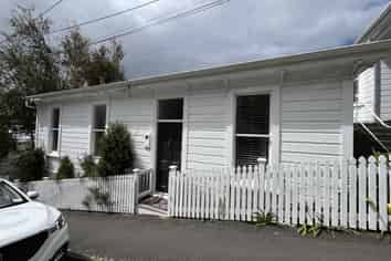 49 Aurora Terrace, Kelburn