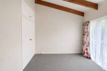 2/52 Hutton Street, Otahuhu