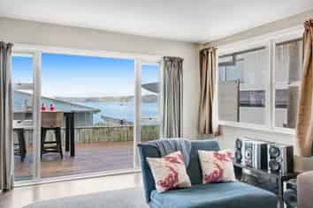 805 Whangaparaoa Road , Manly