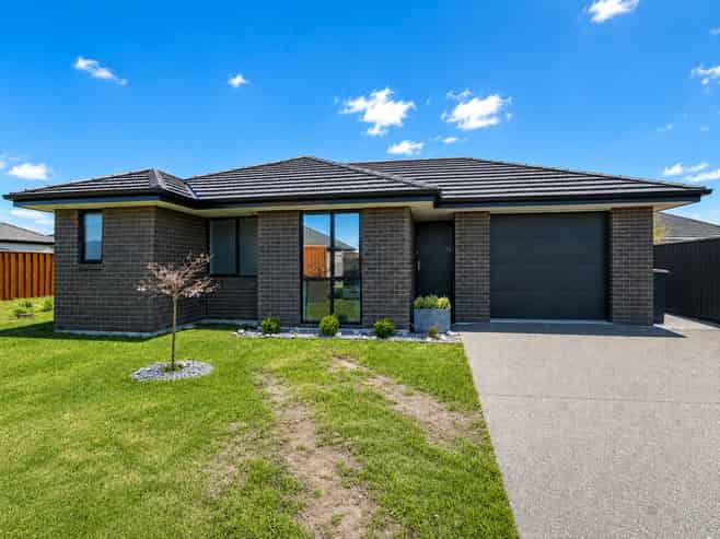 53 Kate Sheppard Drive, Rolleston