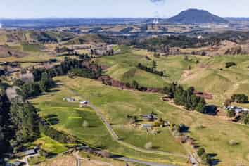 156/172,174 178 Link Road, Wairakei
