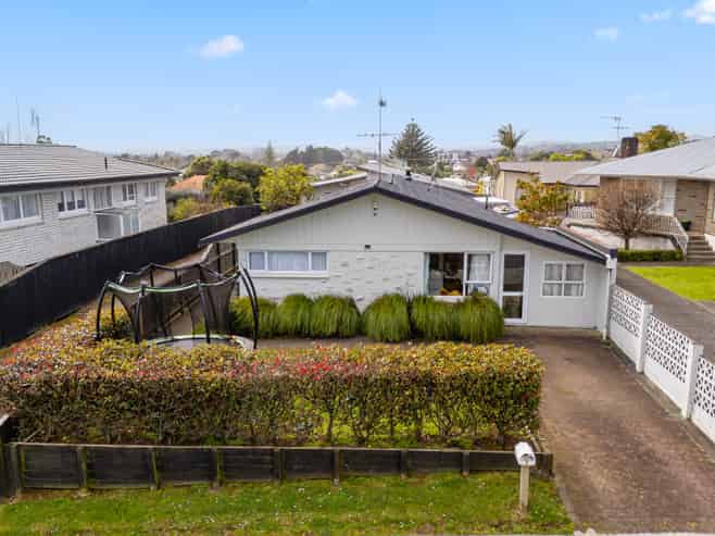 7 Moloney Terrace, Pukekohe