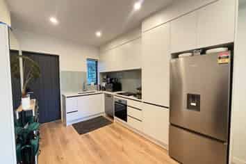 7/57 Kervil Avenue, Te Atatu Peninsula