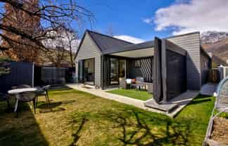 11 Red Cottage Drive, Lake Hayes Estate