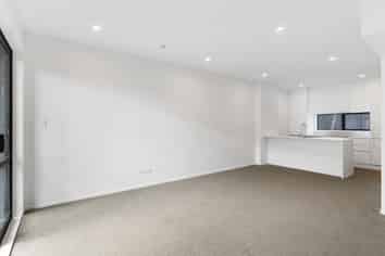 7/1 Grand View Road, Remuera