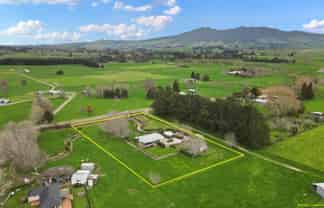 118 Cochrane Road, Ngahinapouri
