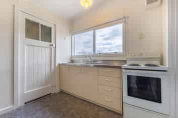 17A Carlisle Street, Milson
