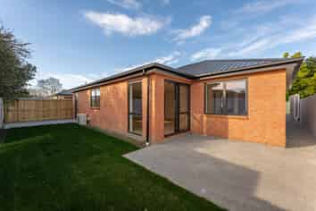 21B Rayner Street, Temuka